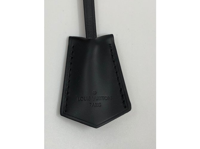 Louis Vuitton clochette Negro - vista 2