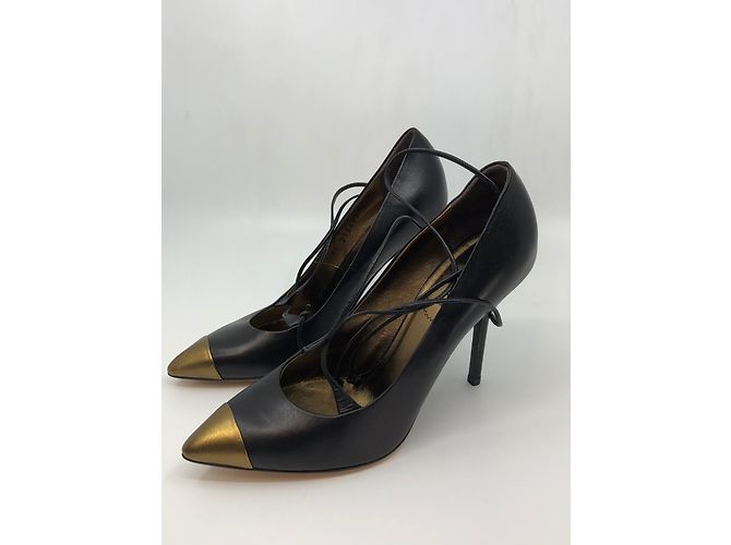 Décolleté Yves Saint Laurent in pelle nera con punta dorata 10,5 cm - vista 2