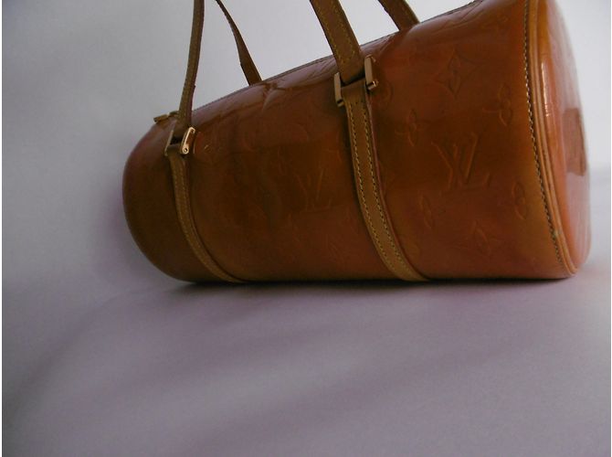 Louis Vuitton Papillon Hobo Bag Marrom Bronze Caramelo - vista 8