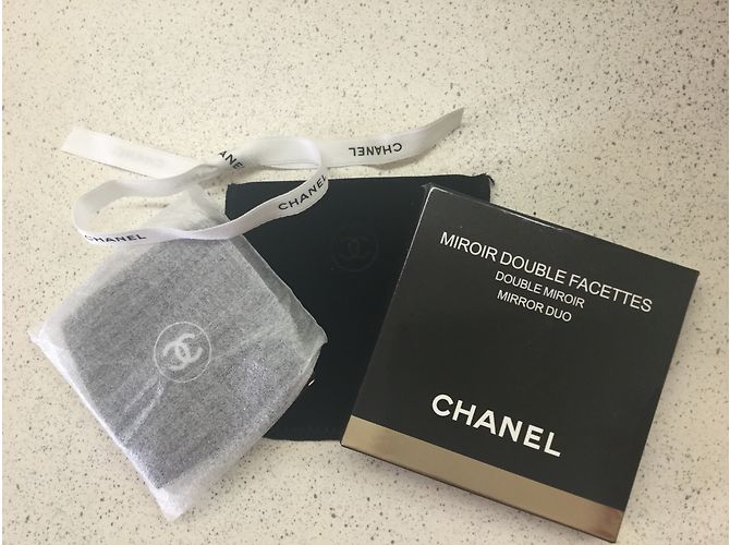 Chanel Espelho Preto - vista 3