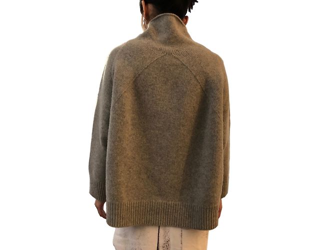 Céline Pulls, Gilets - vue 9