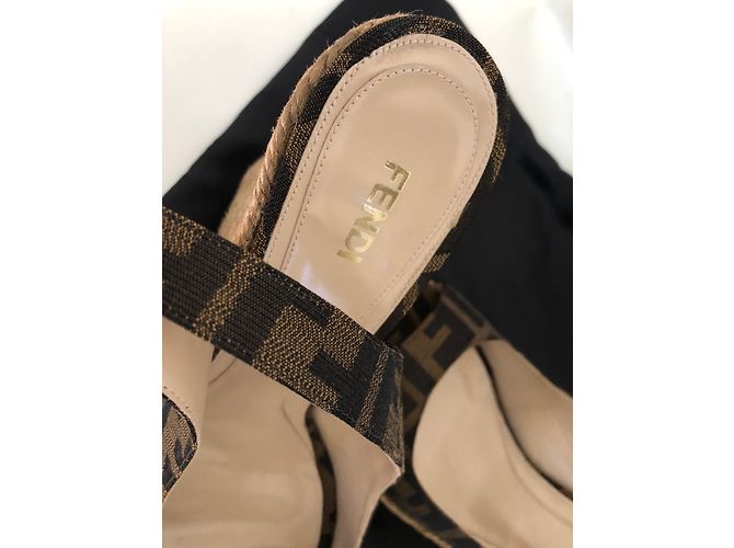 Fendi Mules compensées - vue 3