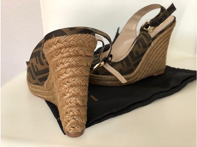 Fendi Mules compensées - vue 7
