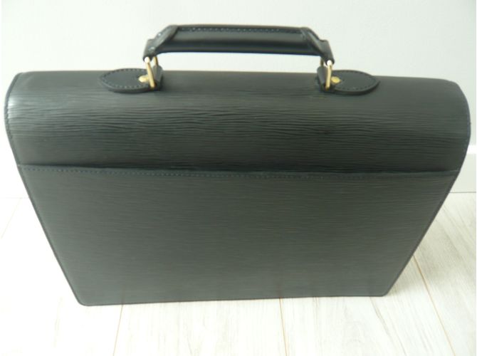 Louis Vuitton Borsa in Pelle Epi Nera Nero - Ansicht 9