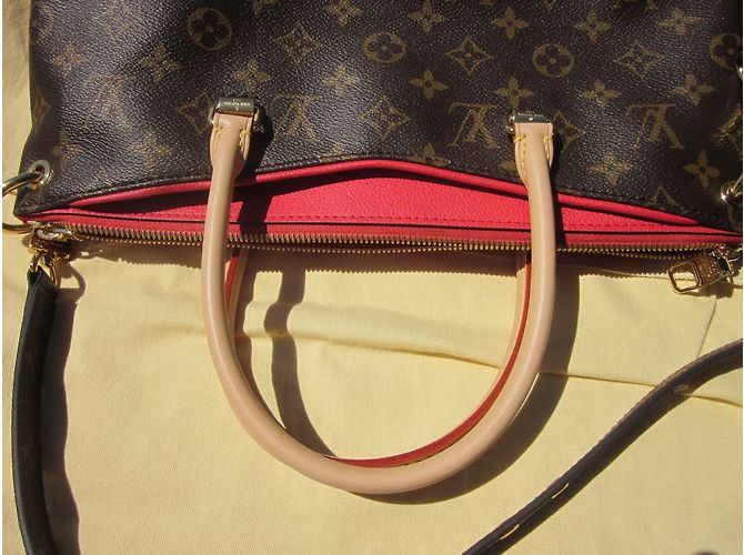 Louis Vuitton Pallas Cherry M41175 Marrone - vista 7