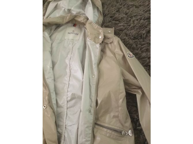 Chaqueta impermeable Moncler beige - vista 3