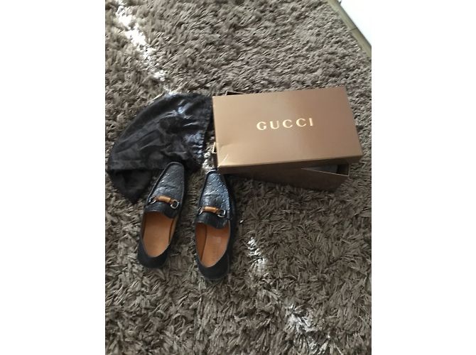 Mocassini Gucci in pelle nera Nero - vista 2