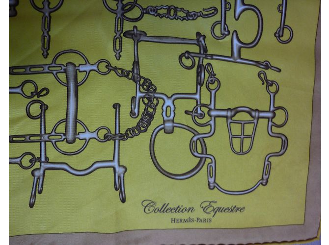 Hermès Seidentuch Equestrian Collection Gelb - Ansicht 2