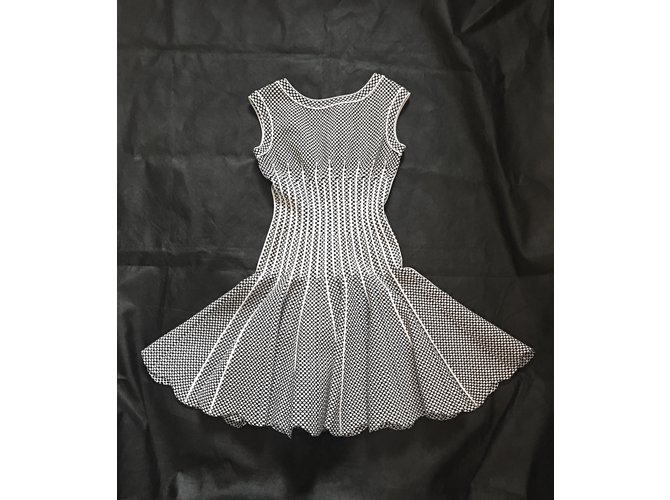 alaia black and white dress