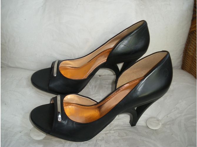 Autre Marque Schwarze Leder Pumps 10 cm Absatz - Ansicht 3