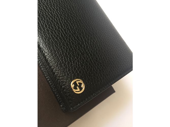 Pochette Gucci in pelle nera con catena oro - vista 3