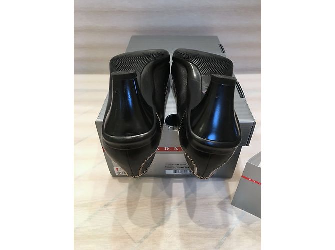 Décolleté Prada in pelle nera Taglia 4 Nero - vista 5