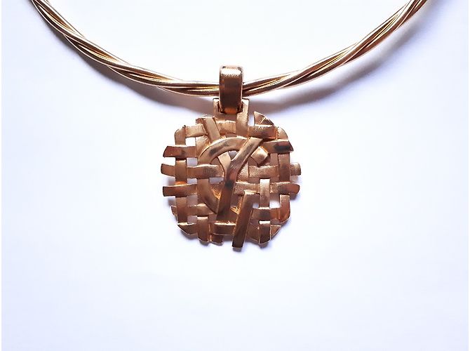Collana Yves Saint Laurent Siglé Interlacciato Oro Acciaio D'oro - vista 3