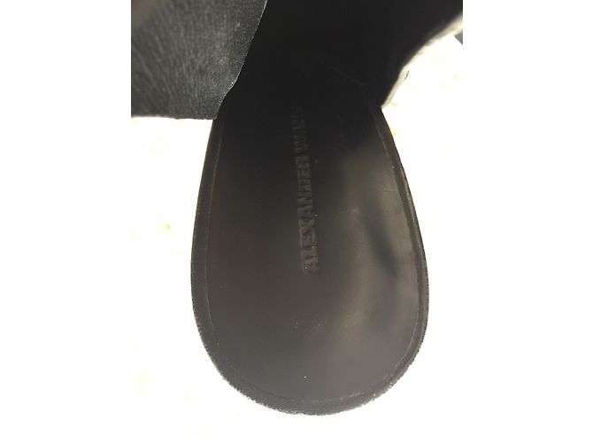 Botines de tacón Alexander Wang en cuero negro - vista 3