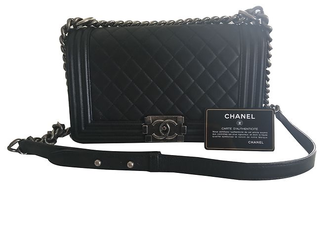 Chanel Boy medium Noir - vue 2