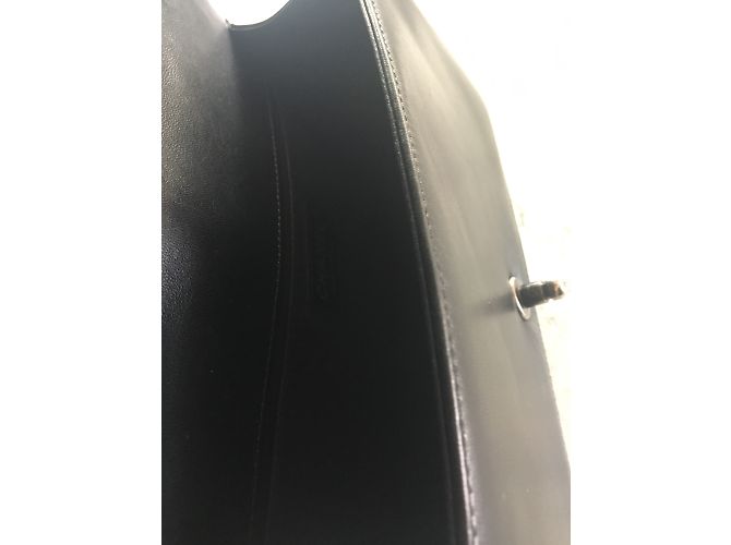 Chanel Boy medium Noir - vue 5