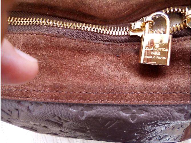 Louis Vuitton Audacieuse GM Braun - Ansicht 4