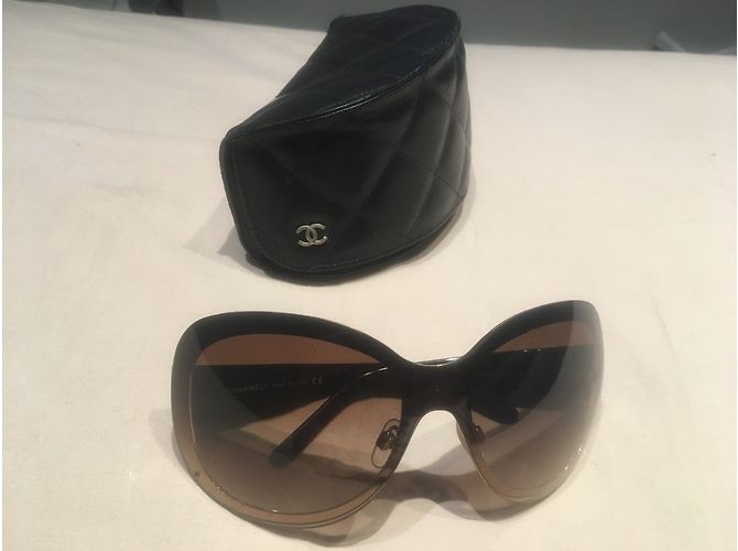 Gafas de sol Chanel 4159 Negras de Plástico Negro - vista 4
