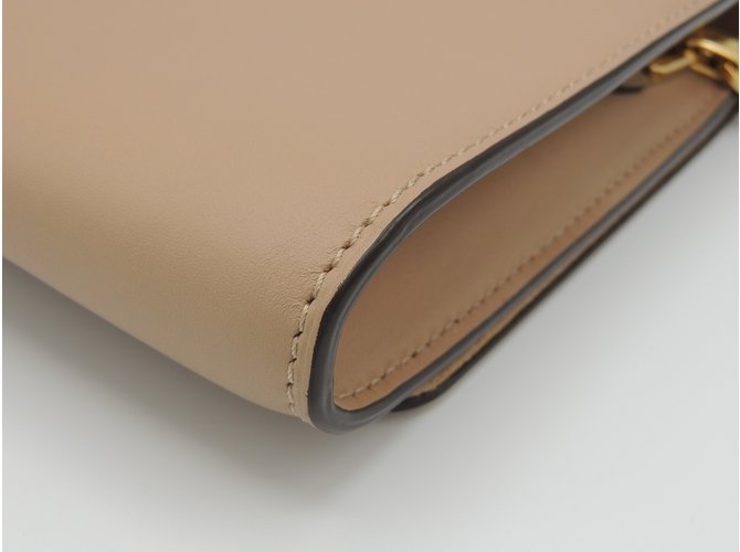 Louis Vuitton Louise Beige - vista 5