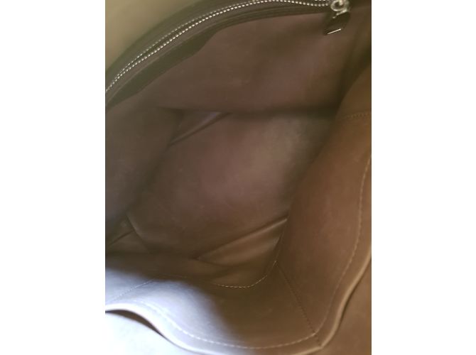 Borsa Louis Vuitton Beige in pelle scamosciata - vista 2