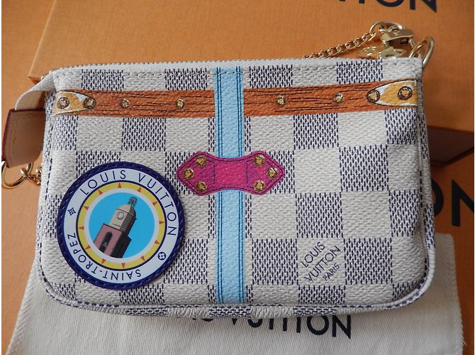 Louis Vuitton Bolsa de embrague Blanco - vista 4