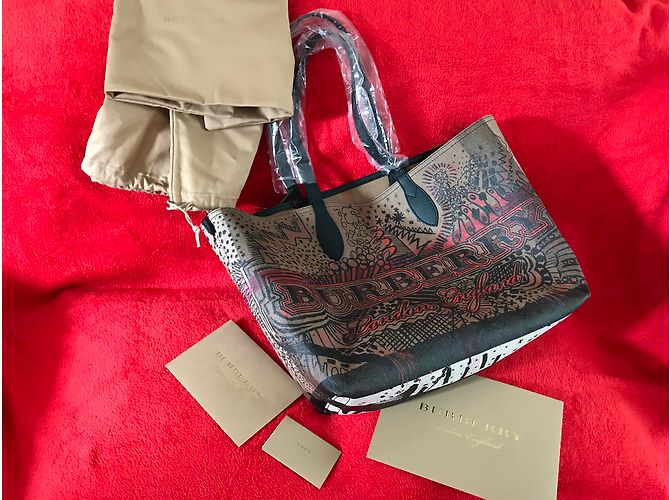 Burberry Reversible Canvas Tote Handtasche - Ansicht 3
