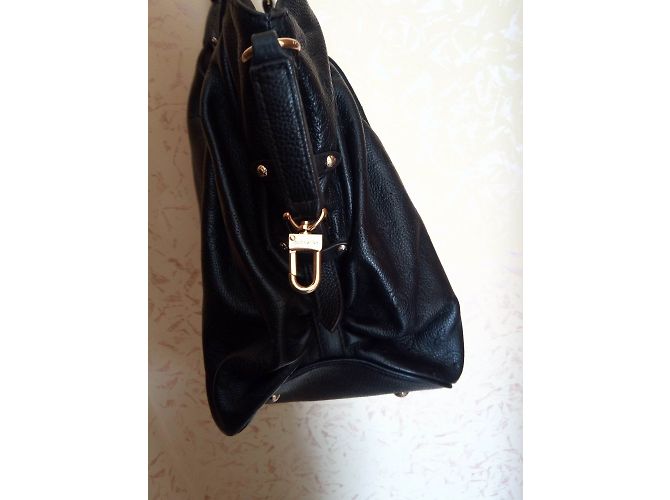 Borsa a mano Louis Vuitton Mahina in pelle nera Nero - vista 3