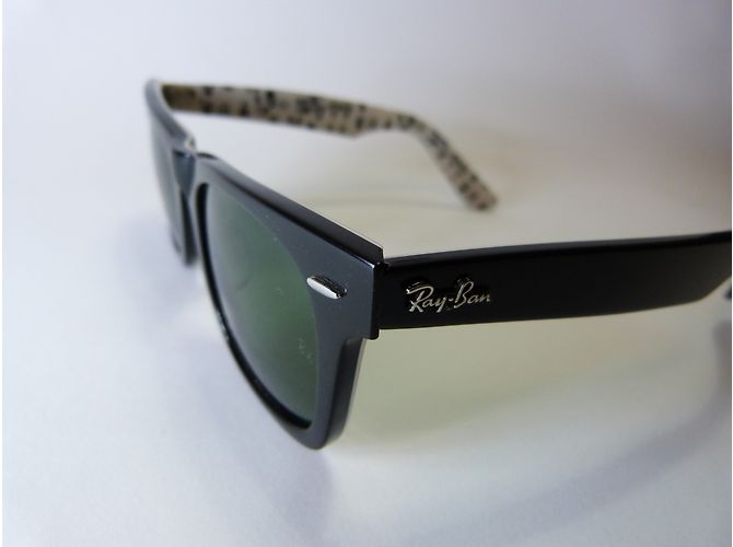 Occhiali da sole Ray-Ban Wayfarer RB 2140 1046 Rare Prints Neri Nero Bianco - vista 2