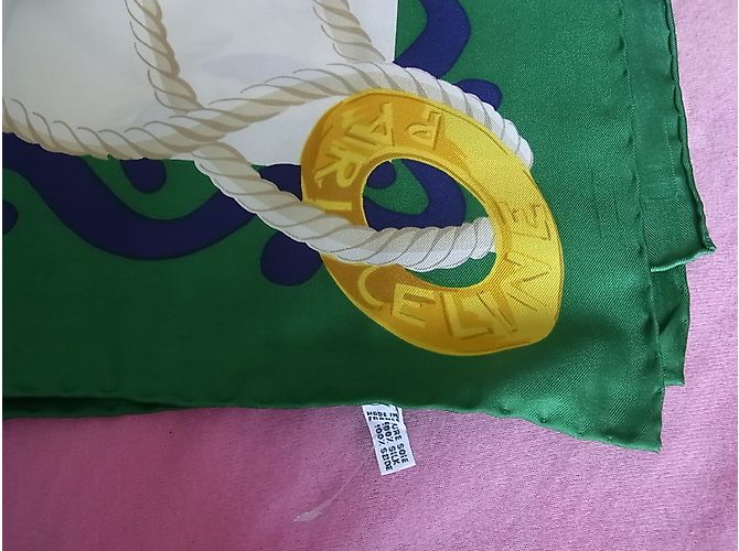 Céline Seidenschal Satin Grün Meeresmuster Weiß Golden - Ansicht 2
