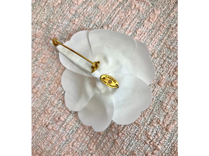 Chanel Pins & Broschen Weiß - Ansicht 5