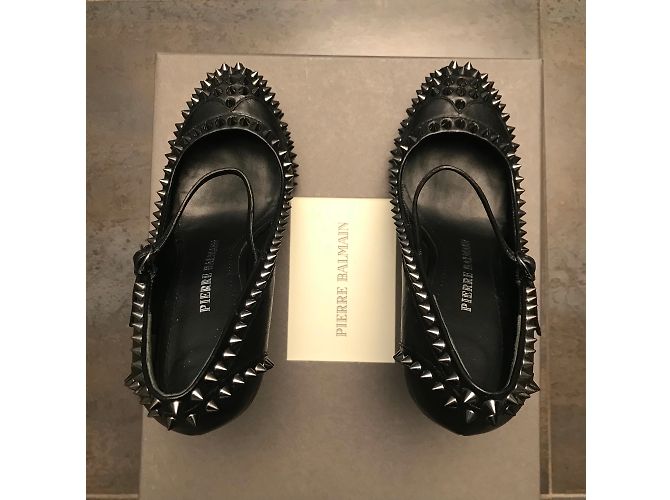 Pierre Balmain Pumps aus schwarzem Leder 12cm Absatz - Ansicht 6