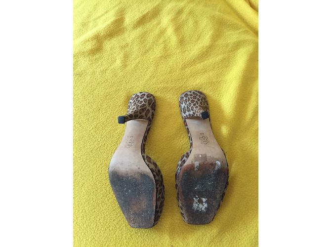 Mule Guess in pelle marrone - vista 3