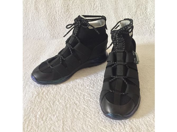 Christopher Kane scarpe da ginnastica - vista 3