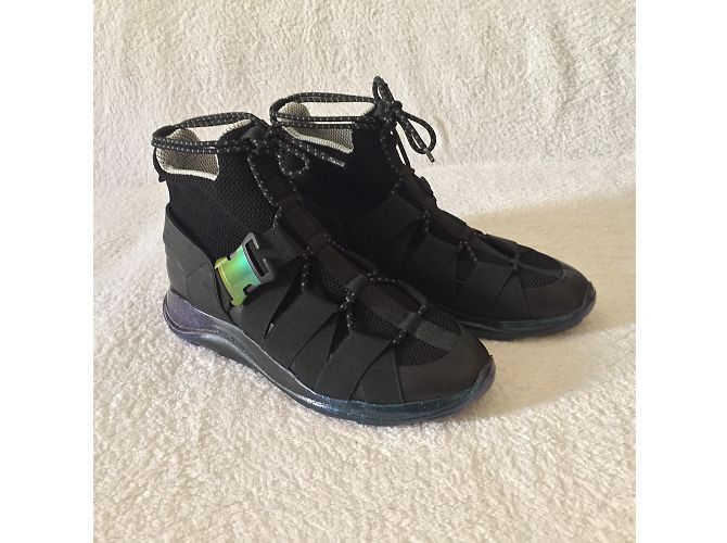 Christopher Kane scarpe da ginnastica - vista 5