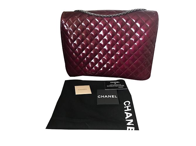 Borsa Chanel 2.55 XXL in vernice bordeaux Bordò - vista 2