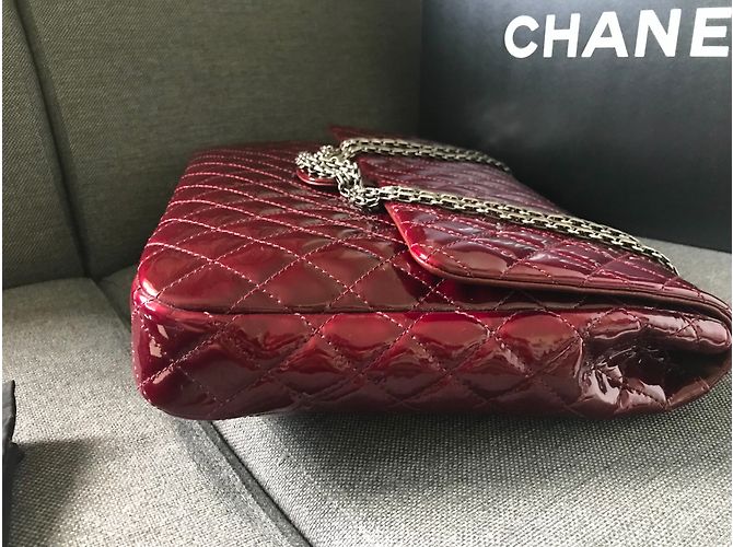 Borsa Chanel 2.55 XXL in vernice bordeaux Bordò - vista 7
