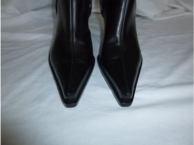 Botas Sergio Rossi de cuero negro con correas - vista 5