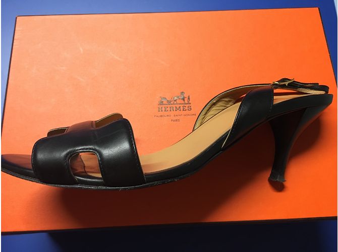 Sandali Hermès in pelle nera a punta aperta 40 Nero - vista 2