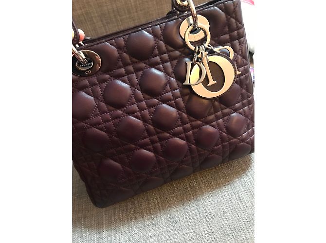 Borsa a mano Christian Dior Lady Dior in pelle Prugna - vista 2