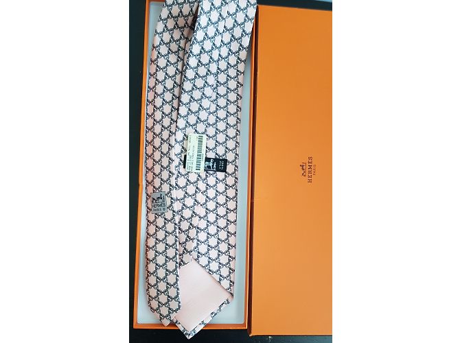 Hermès Laços Rosa - vista 3