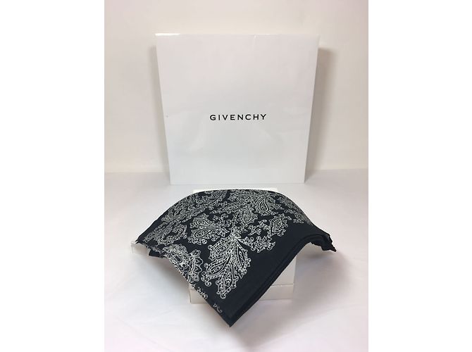 Givenchy Bandana Schal aus Baumwolle Schwarz Weiß - Ansicht 4