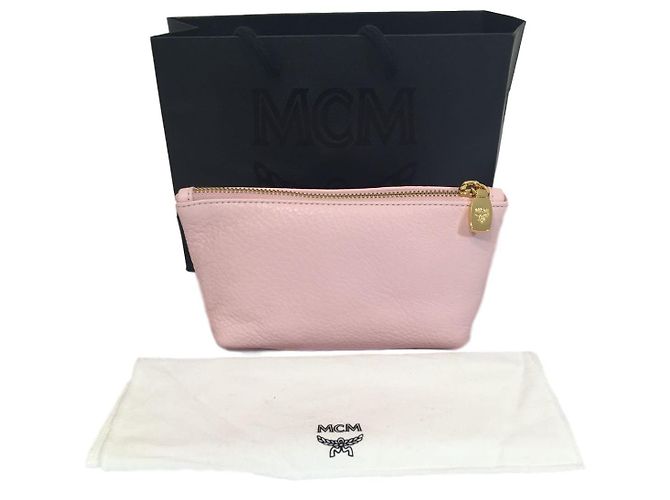 MCM Make-up case - view 2