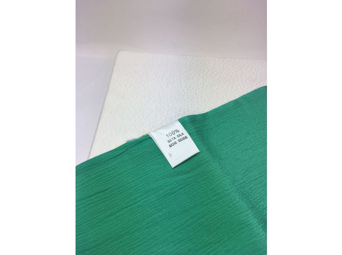 Sciarpa in seta Christian Dior Verde e Gialla Giallo - vista 2