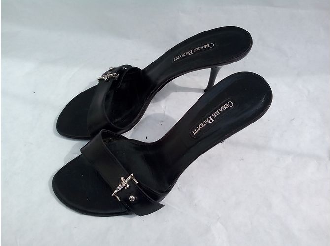 Mule Cesare Paciotti in pelle nera Nero - vista 3