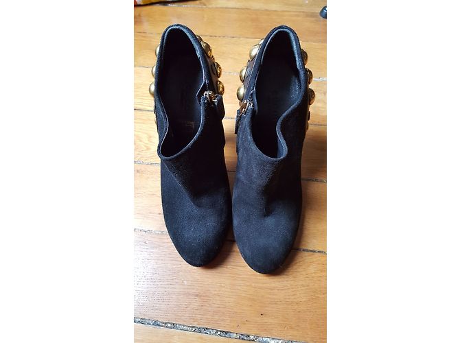 Stivaletti Gucci in pelle di cervo nera Nero - vista 5