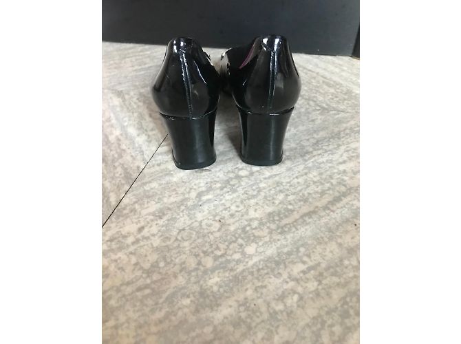 Autre Marque Tacones - vista 3