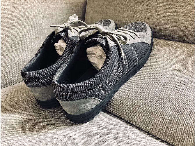 Chanel scarpe da ginnastica Nero Grigio - vista 3