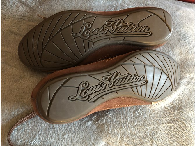 Louis Vuitton scarpe da ginnastica Marrone - vista 3