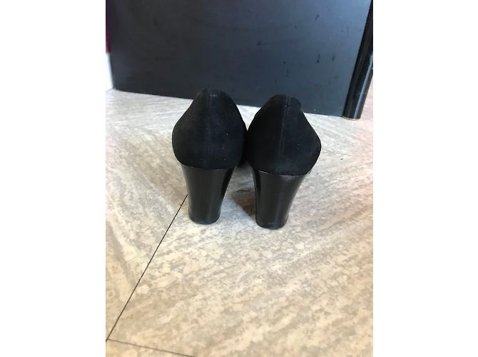 Autre Marque Ugo Rossetti Pumps aus schwarzem Leder Größe 36 - Ansicht 3