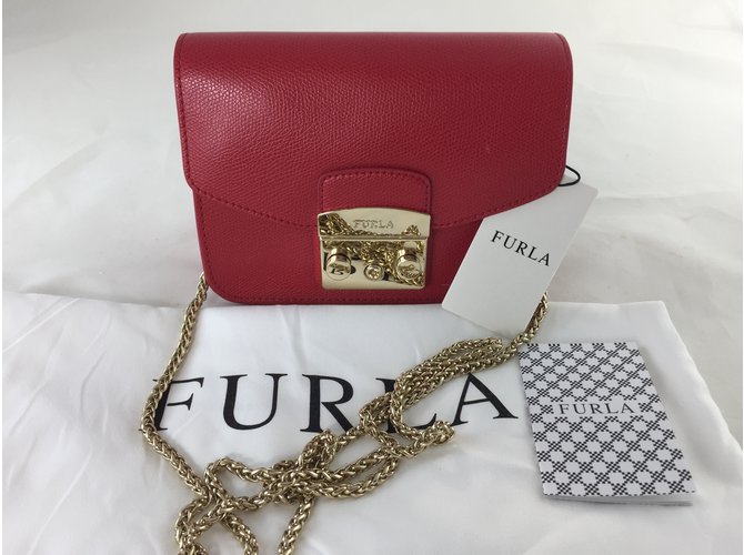 Furla Mini Metropolis - Ruby Crossbody-Tasche. - Ansicht 5